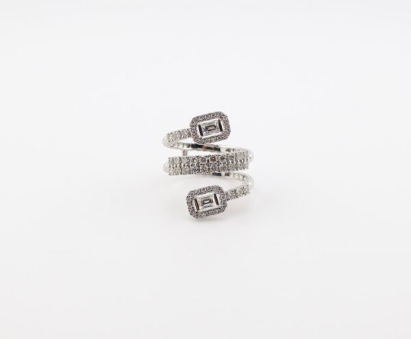 Forever Fashion Baguette & Round Ring